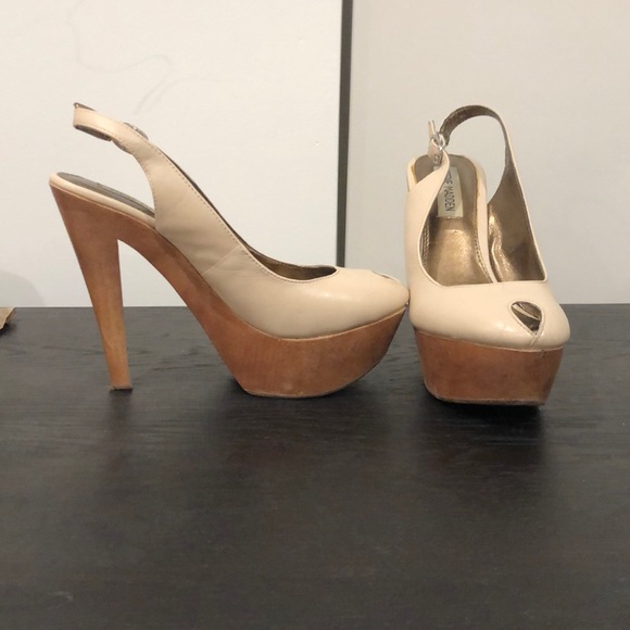 Steve Madden heels - Picture 1 of 4